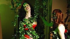 Wonder woman vs Poison ivy  Helpless and Drained